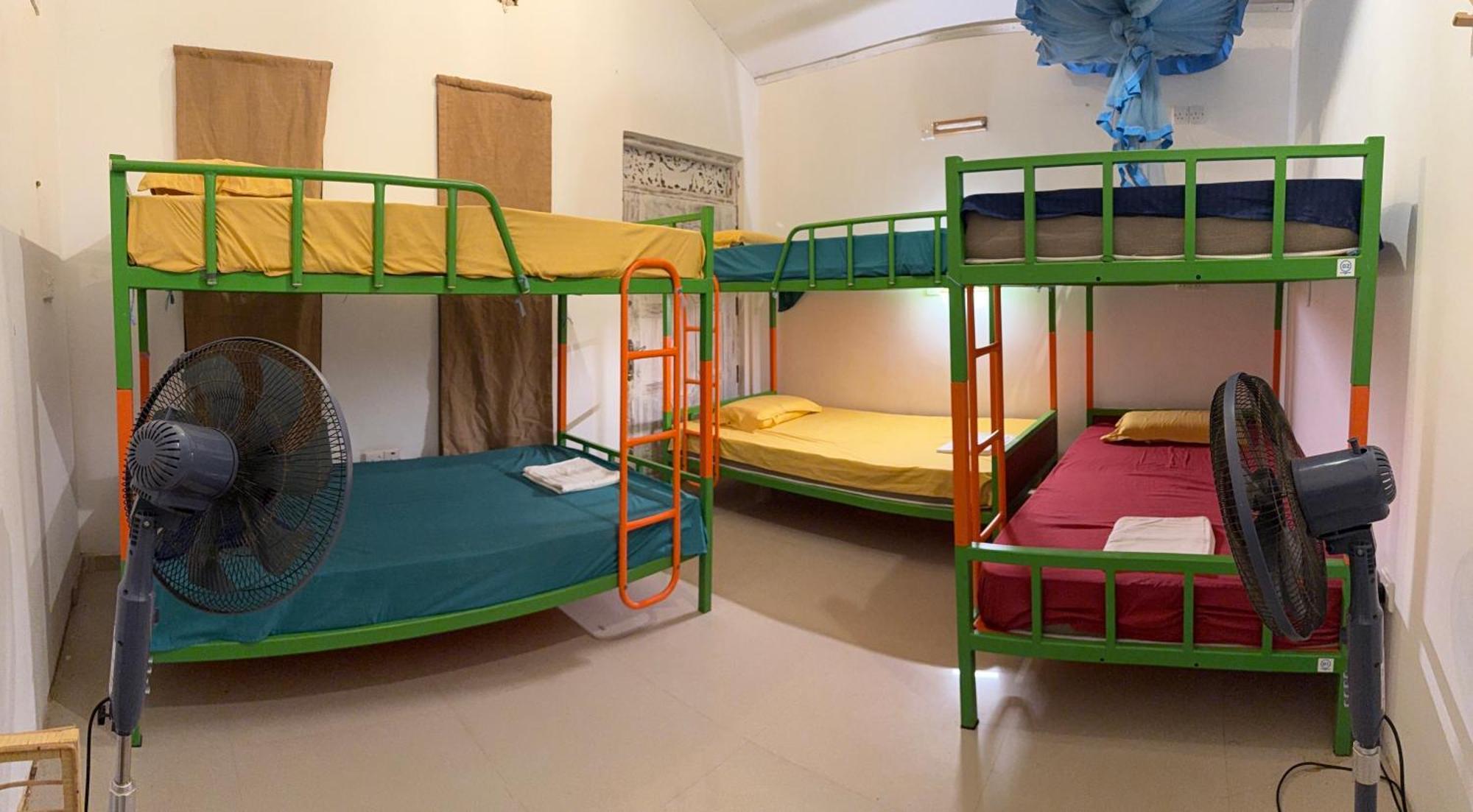 Bunk 15 Hiriketiya Hostel Dikwella Luaran gambar